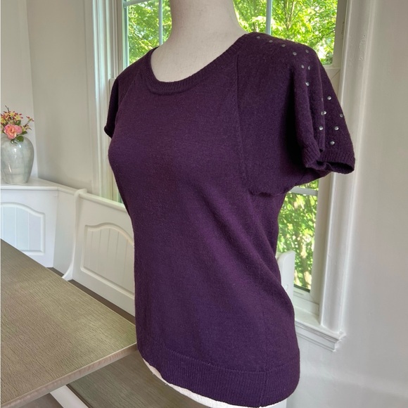 Marina Luna 100% Merino Wool Purple Embellished Short Sleeved Sweater Top - Picture 2 of 11